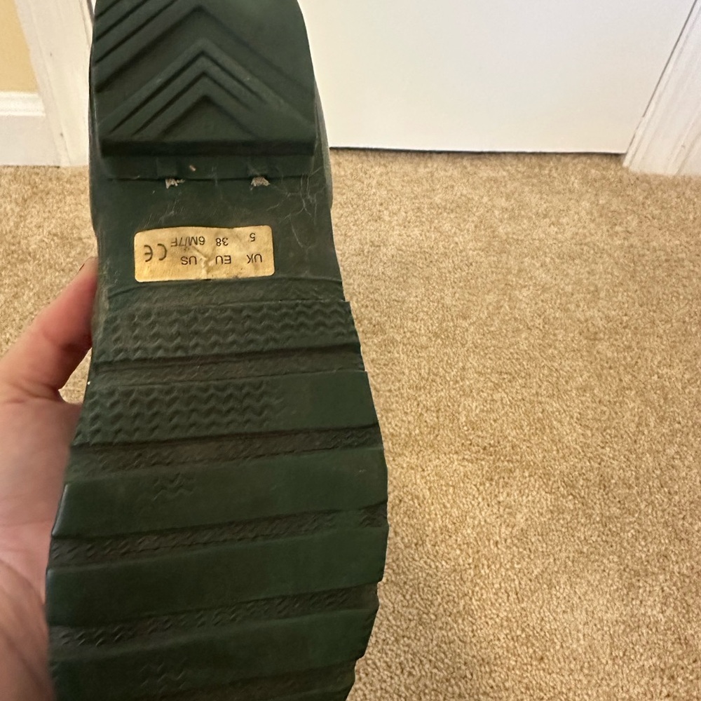 Hunter Tall Rubber Boots in Dark Green - Picture 7 of 8